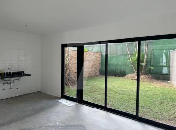 Casa · 284m² · 2 Quartos · 3 Vagas · Casa em condomínio fechado no melhor do  Jardim Guedala com 284 m² disponível para venda.