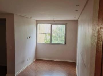 Apartamento · 55m² · 2 Quartos · 1 Vaga · Apartamento 55m² com 2 dormitórios Cond. São Cristóvão.