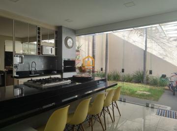 Casa · 165m² · 3 Quartos · 2 Vagas · Vilar Primavera Condomínio Fechado - Goiânia GO