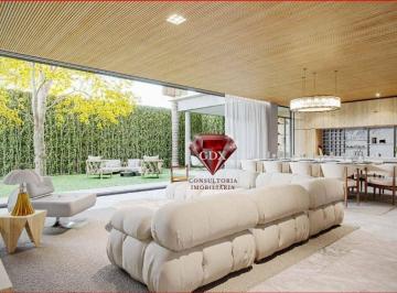 3b4ba1d417ea85ada938c41d1efab6946280887e · Casa no Jardim Paulistano