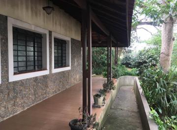 Casa · 295m² · 5 Quartos · 3 Vagas · CASA A VENDA NO CENTRO DE VINHEDO