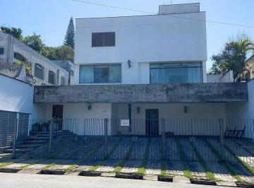 Casa de 4 quartos, São Paulo · Linda casa de  370m² no Real Parque com  4 dormitórios e piscina