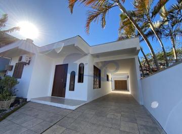 Casa · 191m² · 5 Quartos · 4 Vagas · Casa a venda no bairro Predial em Torres