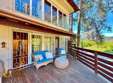 c349c16d43dca1d73bfc9f01ce2b5cfc683e6fd8 · Casa com 3 dormitórios à venda, 120 m² por R$ 550.000,00 - Granja Guarani - Teresópolis/RJ