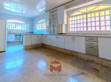 Cozinha · Planaltina | Casa ampla Setor Tradicional - 7 quartos, 1 suíte, 4 salas, 4 banheiros, 4 vagas.