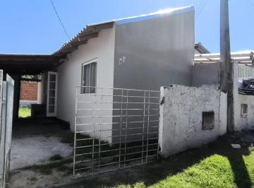 202503031631125387.jpg · Casa para Venda em Florianópolis, Rio Vermelho, 1 dormitório, 1 banheiro, 1 vaga