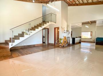Casa de 6 quartos, Águas Claras · Casa em Arniqueiras Condomínio Recanto dos Sonhos