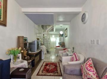 Casa · 64m² · Casa à venda - em Primeiro de Maio