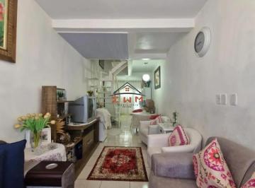 Casa · 64m² · Casa à venda - em Primeiro de Maio