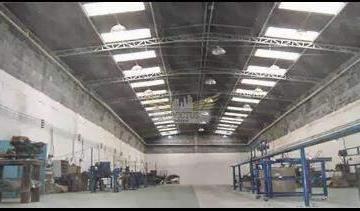 Comercial · 700m² · Galpão Comercial/Industrial para Comprar, 700m² - Vila Pires, Santo André/SP.