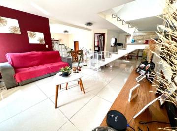 a9fc0f6e27bed94413e8acd6698d344e73c37202 · Casa 3 Quartos em Niteroi