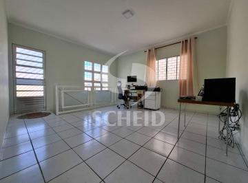 Casa · 200m² · 4 Quartos · 2 Vagas · Casa Sobrado á venda com 4 quartos, 2 vagas no Jardim Marajoara!