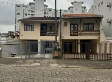 Foto 01 · TERRENO NA PRAIA BRAVA - ÁREA PRIVATIVA DE 401M² - QUADRA DO MAR - APROXIMADAMETE 80 METROS DO MAR.