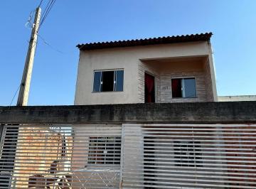 Casa · 140m² · 3 Quartos · 2 Vagas · Casa à venda no bairro Jardim Santa Catarina - Sorocaba/SP