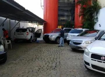 Comercial , Salvador · Prédio Comercial na  AV ACM!