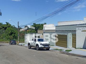 Casa de 3 quartos, Goiânia · CASA TERREA 150MT 3 QUARTOS SENDO 1 SUITE SETOR FAIÇALVILLE 