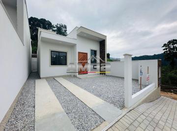 Casa · 72m² · 3 Quartos · 1 Vaga · Casa baixa com 3 dormitórios sendo 1 suíte no Poço Fundo em Brusque SC