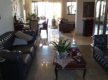 Apartamento · 220m² · 4 Quartos · 5 Vagas · Apartamento no Tatuapé, 220m², 4 quartos e 5 vagas. Condomínio Aberdeen S Village