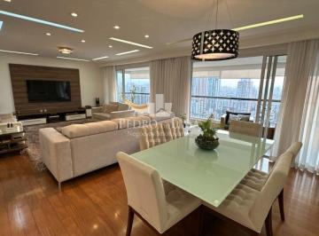 Apartamento · 234m² · 4 Quartos · 4 Vagas · Apartamento 234m² 4 vagas no Tatuapé. Condomíniio Identità Tennis & Club