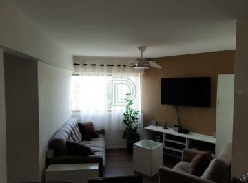 Apartamento · 63m² · 3 Quartos · 1 Vaga · Lindo apto, totalmente reformado, linda vista com e dormitórios e 1 vaga livre, coberta e demarcada