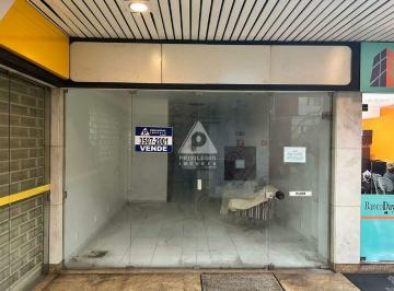 Comercial · 91m² · Loja com dependência na Rua da Alfandega 