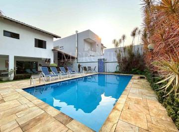 7bad631fab9865f4016e639112eaeaf658401e0c · Casa no Guarujá, Jardim Acapulco, Condomínio Fechado, 6 Quartos, Sendo 5 Suíte e Varanda Gourmet - M