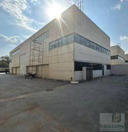 a78b9aac90d2ee99d8126765a1e2f2147325a121 · Galpão para locação em Quitaúna, Osasco