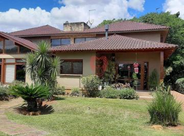 a8049a11734b20fb71a65bddc7dc9a43e4fa5681 · Casa com 6 dormitórios à venda, 372 m² por R$ 1.890.000,00 - Paragem dos Verdes Campos - Gravataí/RS