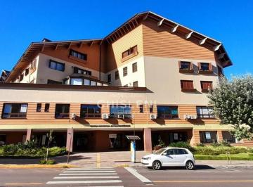 Apartamento · 110m² · 1 Vaga · APARTAMENTO A DUAS QUADRAS DA RUA COBERTA