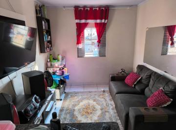 Casa de 2 quartos, Ceilândia · CASA 2 PAVIMENTOS  REFORMADA A MAIOR DA REGIÃO  330 METROS 