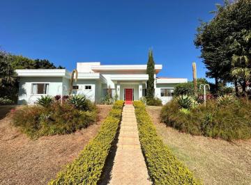 Casa de 4 quartos, Brasília · SMPW 26 - PARK WAY Excelente Casa - 4 Quartos - 3 Suítes - 2.500m - Lindo Jardim