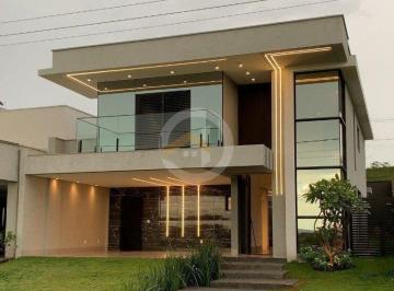 Casa · 224m² · 3 Quartos · 4 Vagas · Casa de Condominio Jardins Capri no Senador Canedo