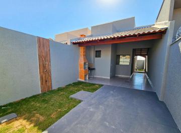 Casa · 87m² · 3 Quartos · 2 Vagas · Casa de 3 quartos com churrasqueira no Setor Santa Fé