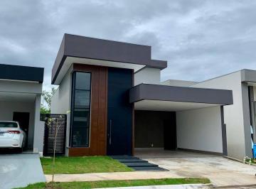 Casa · 143m² · 3 Quartos · 4 Vagas · Casa à Venda no Primor das Torres - Av. das Torres