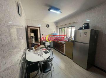Casa · 240m² · 3 Quartos · 2 Vagas · Sobrado com 3 dormitórios venda, 240m² por R$ 700.00 , com Edícula na Ponte Grande - Guarulhos/SP