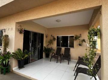 Casa · 105m² · 2 Quartos · 4 Vagas · Excelente casa térrea com 02 kitnetes nos fundos!!!