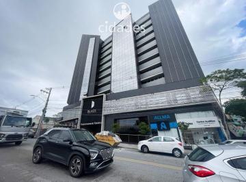 Comercial · 41m² · 1 Vaga · Sala comercial mobiliada para venda no Estreito em Florianópolis em prédio novo e moderno