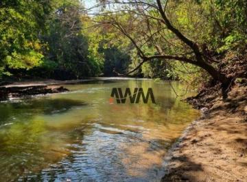 9c00f9639306f5fbf0261904a0f724469d022b60 · Chácara com 3 quartos à venda, 4190 m² por R$ 600.000 - Zona Rural - Bela Vista de Goiás/GO