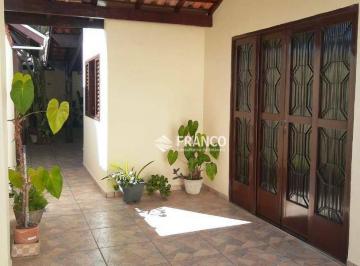 398d69d8d4dfa82b2caa39bc54cc50c3815c1829 · Casa com 3 dormitórios à venda, 134 m² - Centro - Tremembé/SP