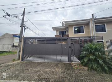 Casa · 150m² · 2 Quartos · 3 Vagas · Sobrado com 2 Suítes no Umbará