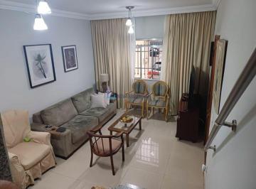 Casa · 100m² · 3 Quartos · 2 Vagas · Sobrado com 100 metros de área útil, 3 dormitórios, sendo 1 suite + 2 banheiros, 2 vagas de garagem