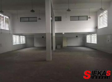 Foto 01 · Galpão Comercial de 800m² na Vila Nova York, São Paulo-SP: Oportunidade de Investimento!