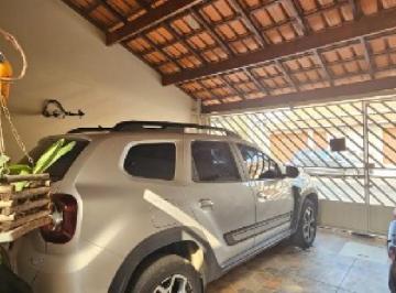 Garagem · Casa à venda no bairro Jardim Tannus em Jundiaí - SP