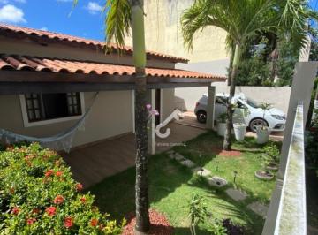 Foto-0 · CAJI, Lauro de Freitas. Casa composta de 3 suítes, condomínio fechado. 300m² total e 292,71m² constr