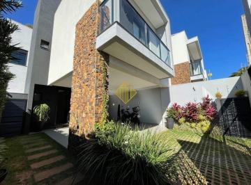 Casa · 205m² · 4 Quartos · 2 Vagas · SOBRADO À VENDA, 4 QUARTOS, PISCINA, PERSIANAS ELETRICAS, SEMI-MOBILIADO ALTO PADRAO, Vila Industria