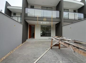 3sm6vty2nmrinwvkytblngex_md · Belíssimo Sobrado no Loteamento Santos Dumont com 130m², 3 quartos sendo 1suíte.