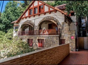 Casa · 450m² · 20 Quartos · 2 Vagas · Privilégio imóveis vende.
