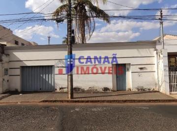 Casa · 188m² · 3 Quartos · 4 Vagas · Casa 3 quartos 2 suíte - imóvel comercial na região central de uberlandia