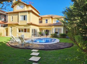 ea5c95e13ef4da446d0abdba6dcd156cd143b269 · Casa à venda, 435 m² por R$ 3.300.000,00 - Aldeia da Serra - Barueri/SP