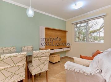 Apartamento · 31m² · 1 Quarto · Ótimo apartamento reformado de 1 quarto no Água Verde.
